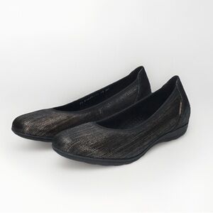 Mephisto Black and Gold Flats